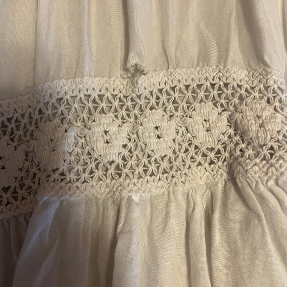 Elegant White Maxi Dress - Picture 2 of 3